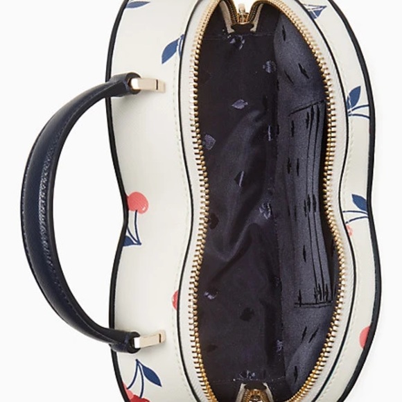 Kate Spade love shack cherry heart crossbody - Picture 4 of 6
